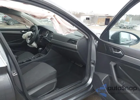 2019 Volkswagen Jetta 1.4T R-Line/1.4T S/1.4T Se z USA, uszkodzony, nr VIN 3VWC57BU8KM061522